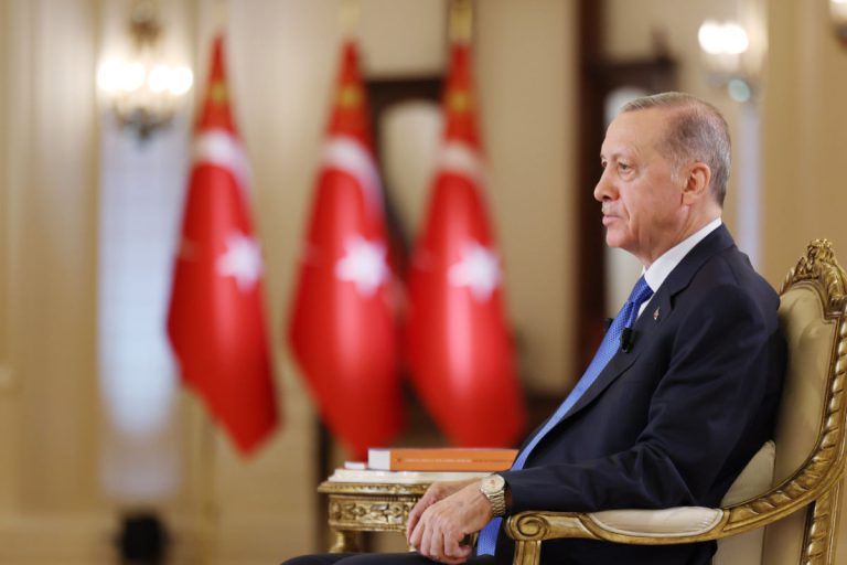 Cumhurbaşkanı Erdoğan, Ahmed Şara ile görüştü
