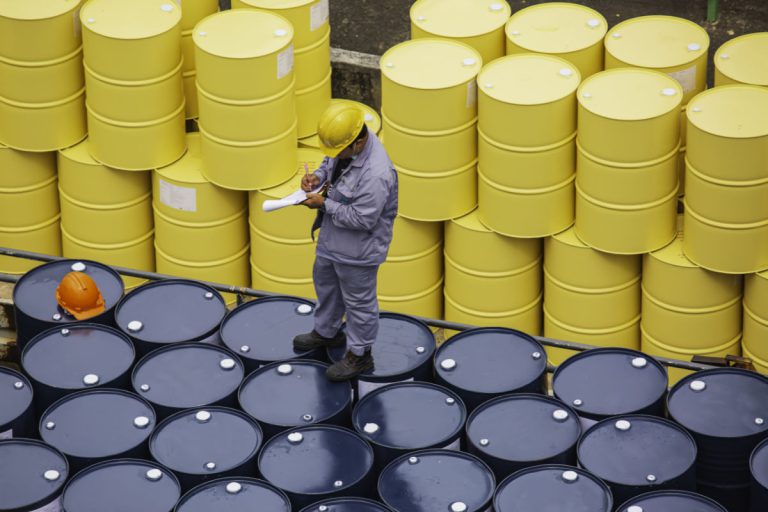 Denizdeki İran petrolüne yaptırım kaldırıldı