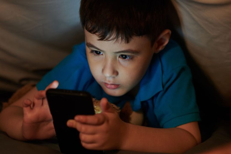 çocuklar internet kullanımı
