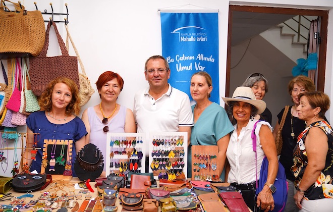Kadın üreticilerin ikinci satış ofisi Cunda’ya