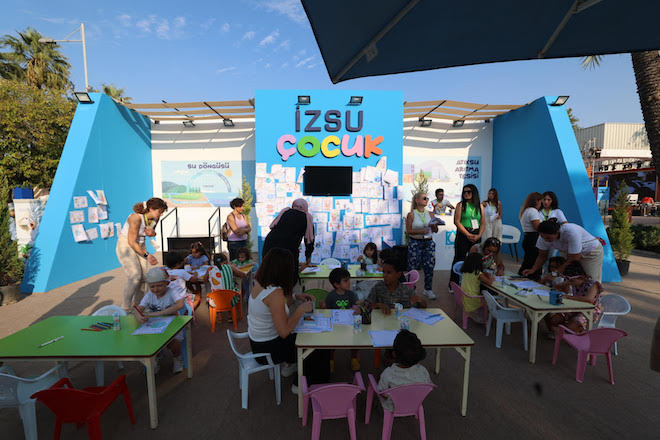 İEF’de İZSU standı büyük ilgi görüyor