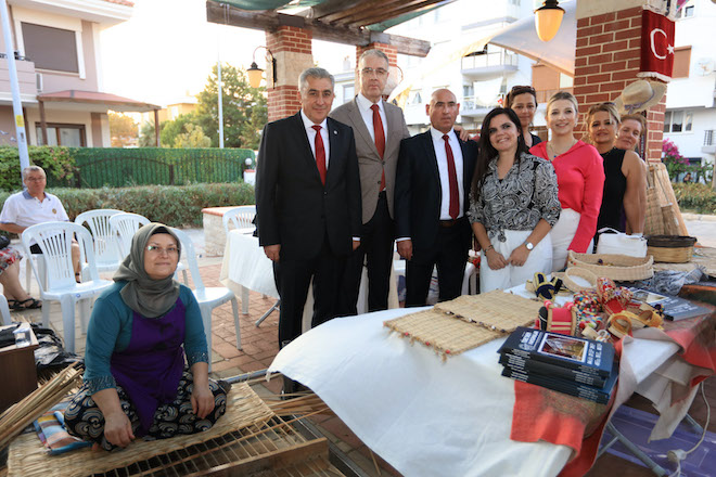 Geleneksel Türk El Sanatları Festivali’ne 10. yaşında coşkulu açılış