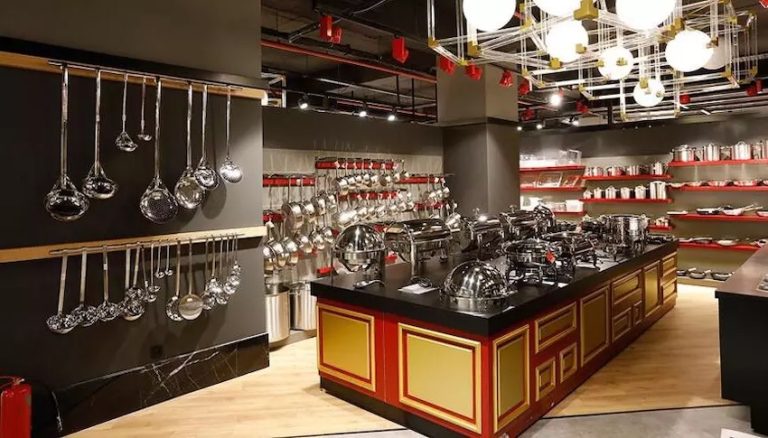 Ev ve mutfak eşyaları ticaretinde, dijital dönüşümün püf noktaları ZuchXTalks’ta