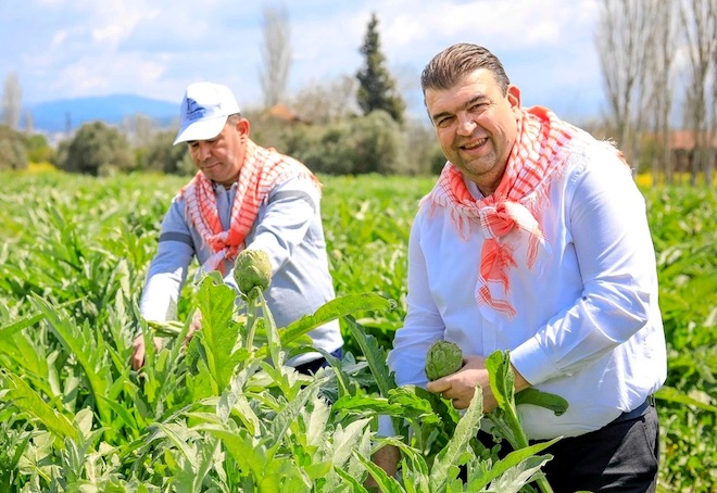 Seferihisar’ın yüzü tarımla gülüyor