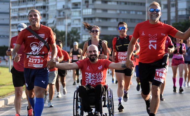 9 Eylül İzmir Yarı Maratonu’nda nefes kesen heyecan