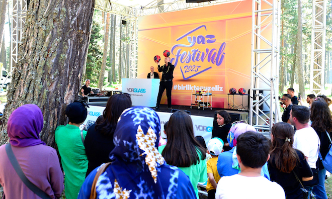 Yorglass tüm çalışanlarıyla etkinlik düzenledi