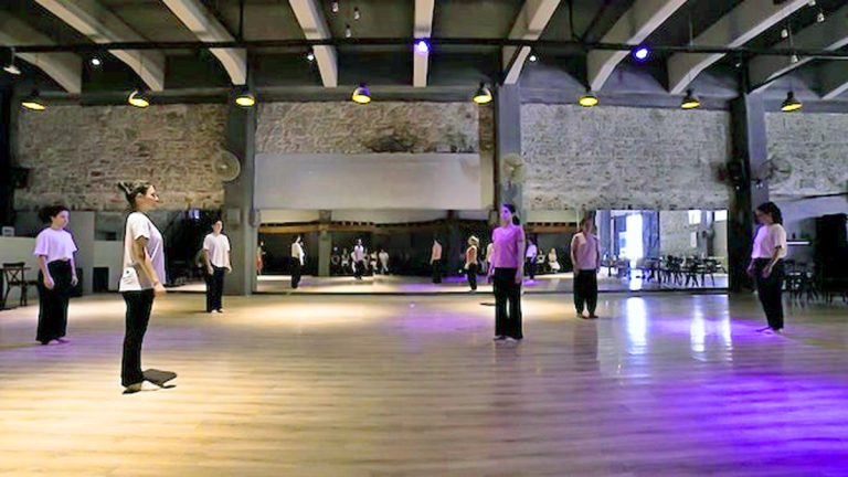 İzmir Avrupa Caz Festivali’nde “Feminen” Çağdaş Dans Performansı