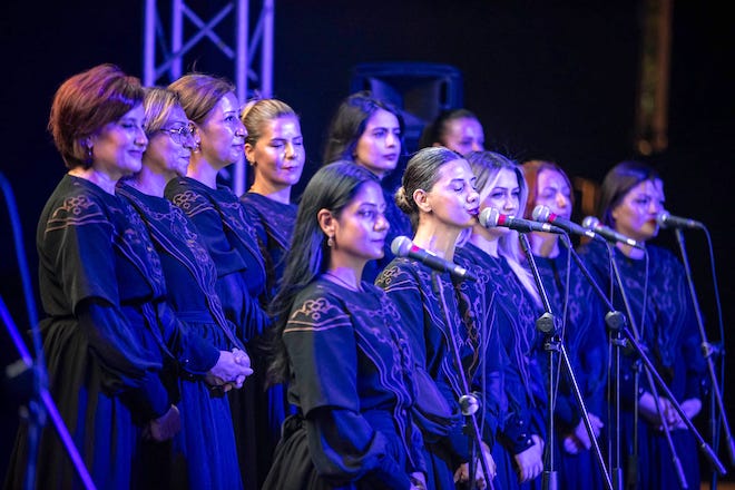 Hatay Medeniyetler Korosu’ndan 92. İEF’de teşekkür konseri