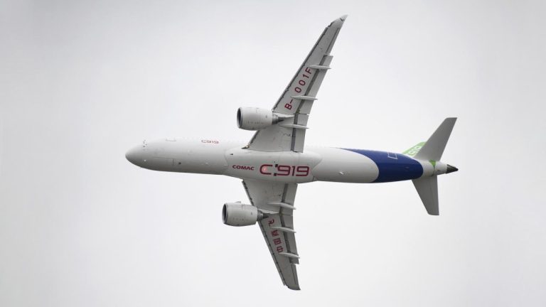 Çin’in ilk yerli uçağı C919, 1061 sipariş aldı