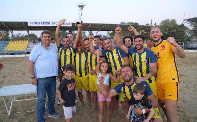 Plaj futbolunun şampiyonu Seferihisar Cittaslow