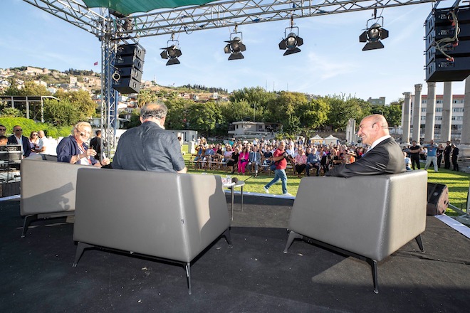 7.Uluslararası İzmir Edebiyat Festivali başladı