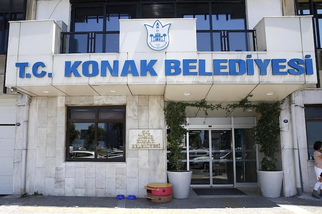 Konaklı gençlere önce eğitim sonra iş