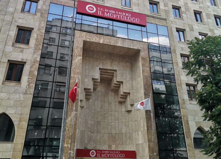 İzmir İl Müftülüğü