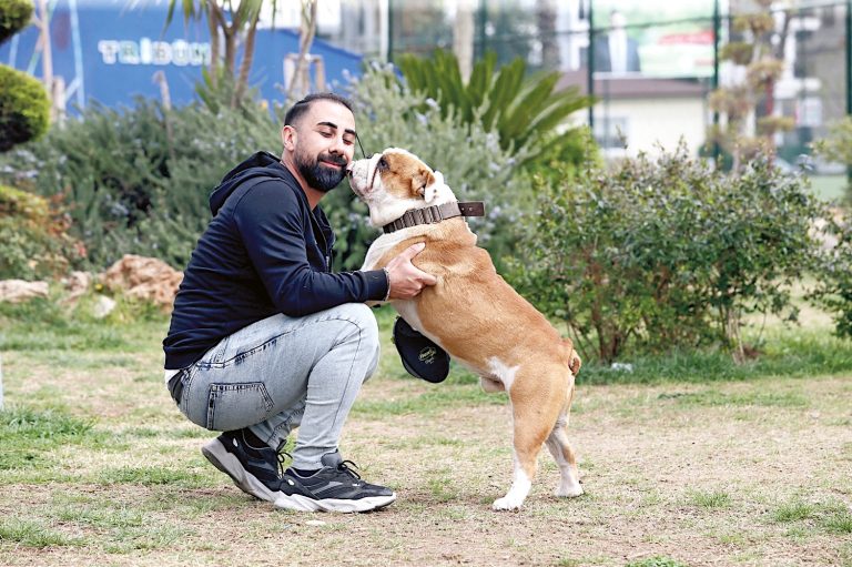 Hayvanseverlere iletişim eğitimi