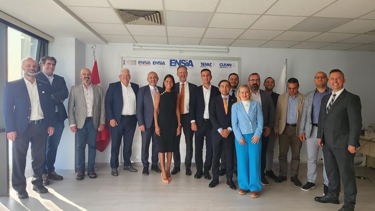 Türkiye ve Hollanda temiz enerjide iş birliğine hazır