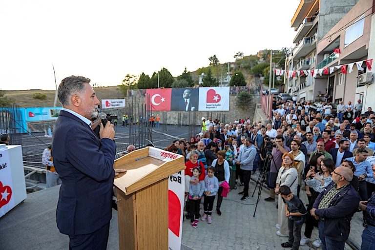 “Verdiğimiz sözleri bir bir tutuyoruz”