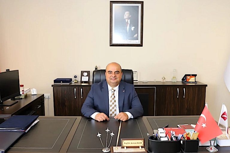 “Hamas’ın attığı füzelerin mesajı İsrail’e değil, bölge ülkelerine”