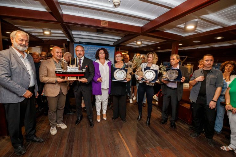 Mübadelenin yüzüncü yılı İzmir’de anıldı