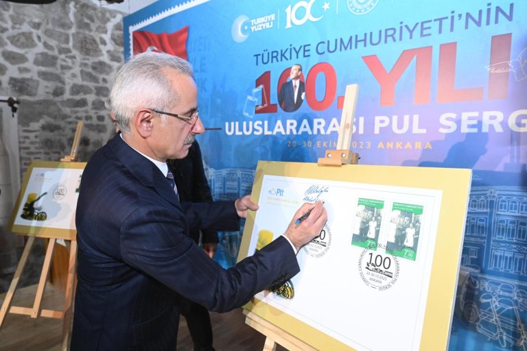 PTT’den 100. Yıla özel pul