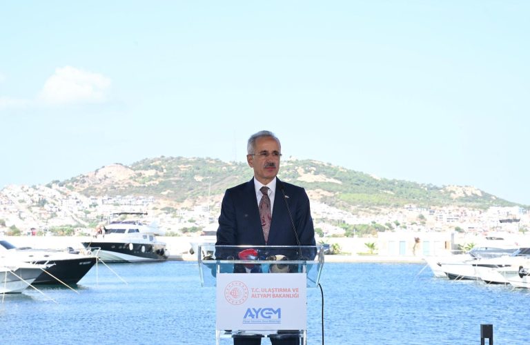 Bakan uraloğlu yat limanı açılış konuşması