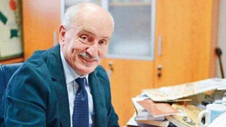 Gazeteci Osman Saffet Arolat hayatını kaybetti