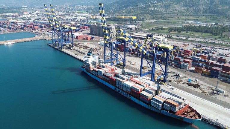 İskenderun Limanı’nın bir rıhtımı daha gemi trafiğine açıldı