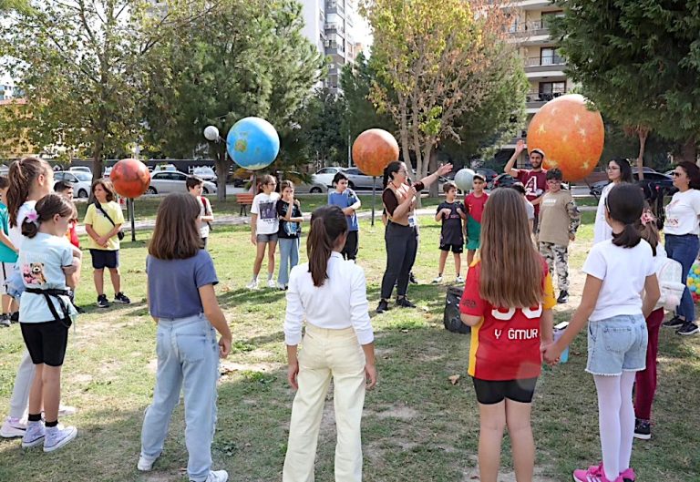 Çocuklar zeka atölyelerinde buluştu