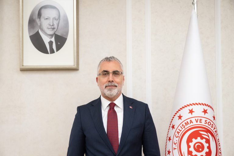 vedat ışıkhan