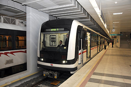 İzmir Metro’da bakım!