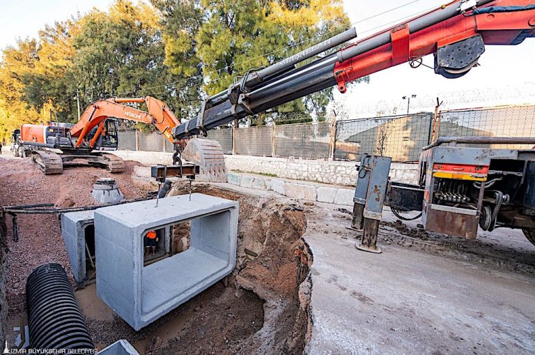 300 kilometre yağmursuyu hattı ile altyapıda rekor