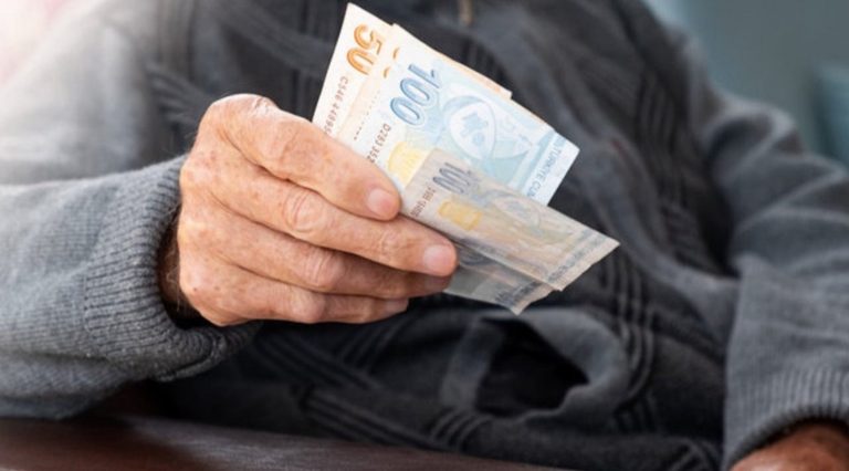 “Emekli maaş zamları arasında ayrım yapılmamalı”