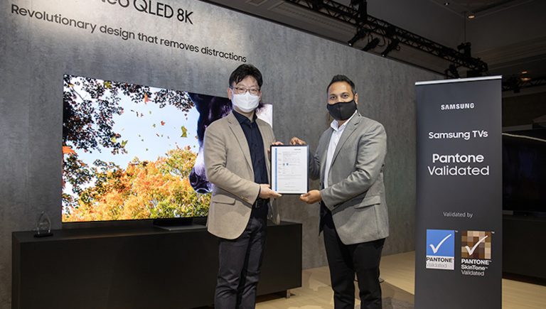 Samsung televizyonuna Pantone sertifikası