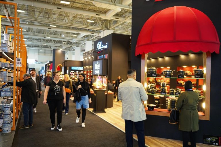 HOST İstanbul’a İzmirli markalar damga vuracak