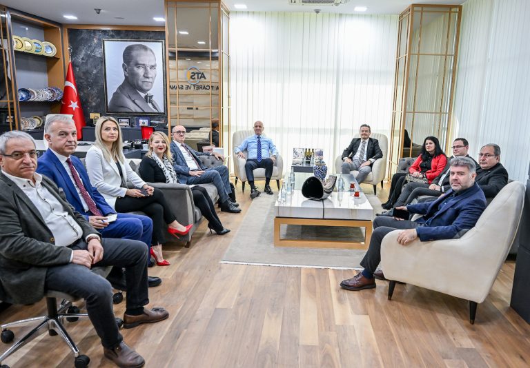 Yatırımcılar ve girişimcilerden örnek iş birlikleri