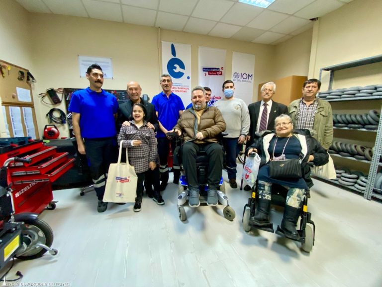 Büyükşehir’den engellilerin hayatlarına dokunacak iki örnek proje