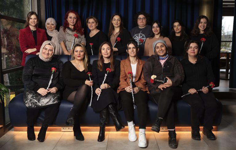 Kadın taksicilere Uber dopingi