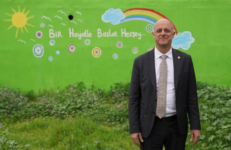 Özlale’den İzmirlilere kentinize sahip çıkın çağrısı