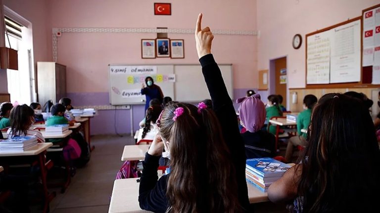 “Okullarda mekanik havalandırma sistemleri yaygınlaştırılmalı”