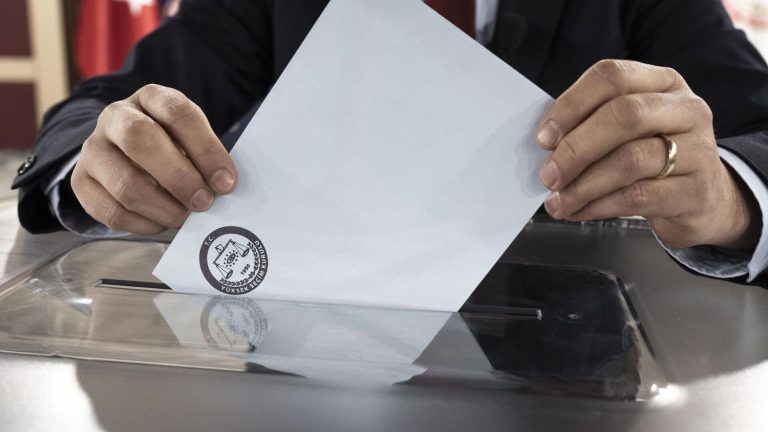 Adaylar hangi sandıkta oy kullanacak?