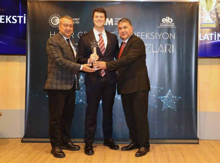 İhracatın Yıldızları Töreni’nde Üniteks Tekstil’e Platin Ödülü