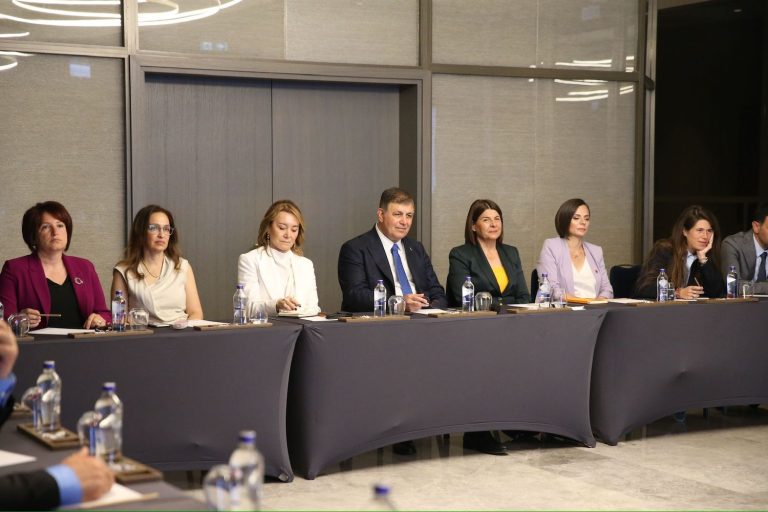 “Vatandaşların iyi bir belediyecilik hizmeti almasını sağlayacağız”