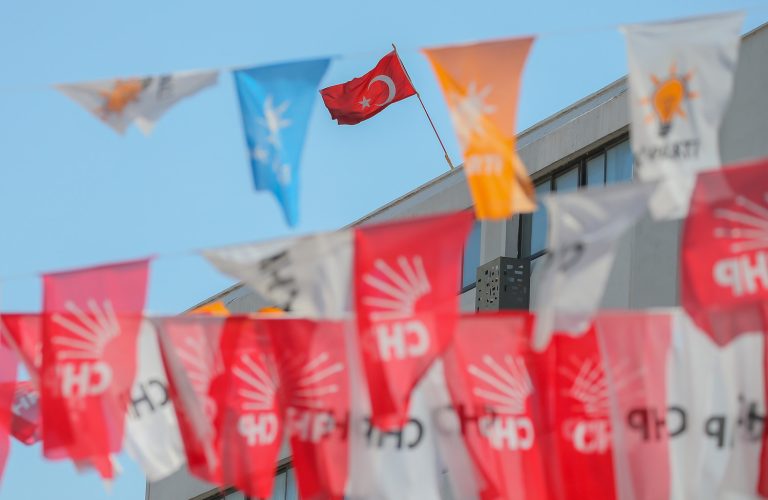 Seçimde adayların toplam masrafı 500 milyon dolar