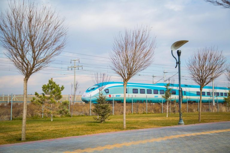 Öğretmenlere tren biletlerinde %50 indirim