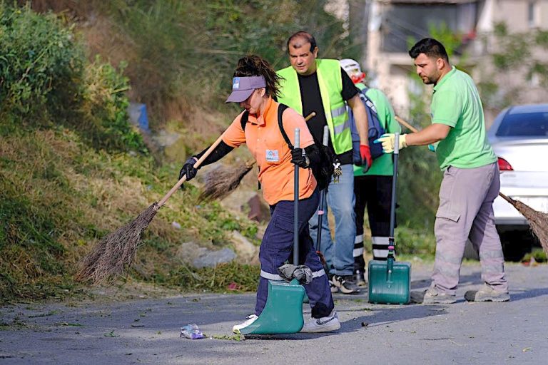 Narlıdere’de temizlik seferberliği