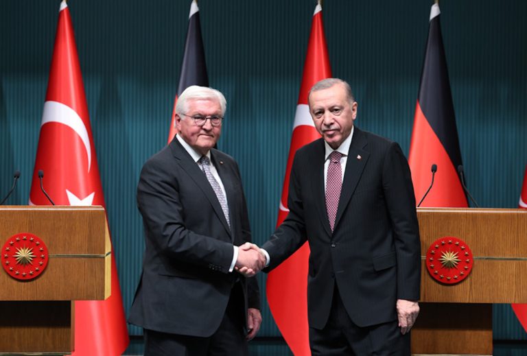 Erdoğan: Almanya ile ticaret hedefimiz 60 milyar dolar