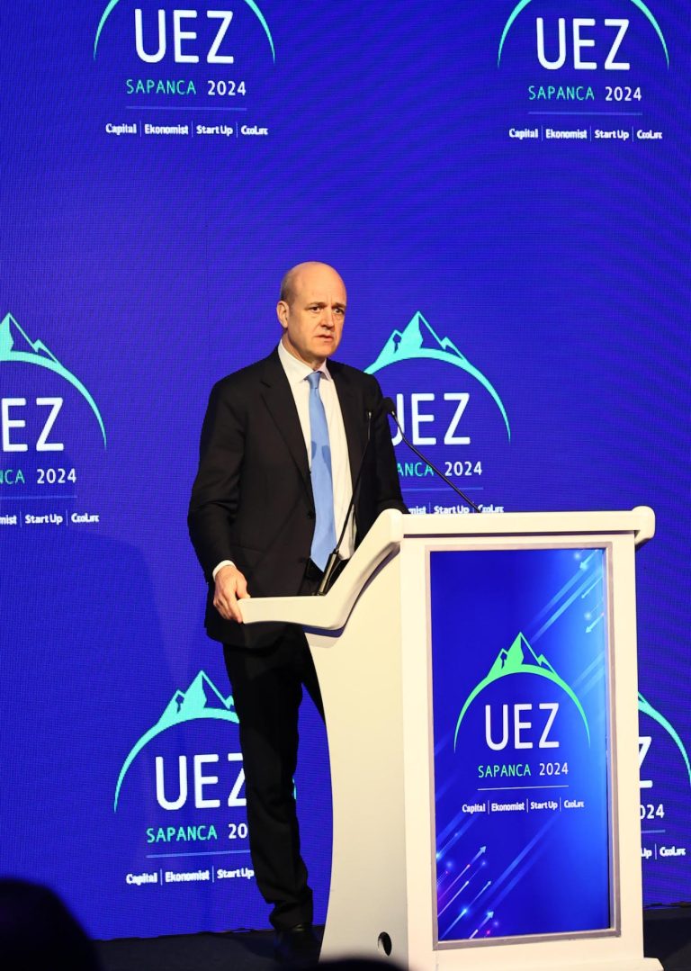 Reinfeldt: Küresel yönetişime ihtiyacımız var