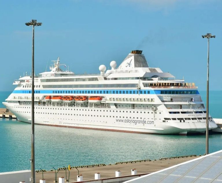 Turizmde hedef; 100 milyon turist 100 milyon $ 
