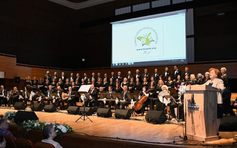 TÜRGÖK 20. yılını konserle kutladı