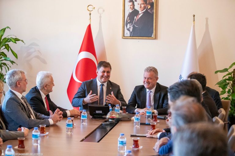 Tugay: İzmir’in en önemli kalkınma potansiyeli tarım ve turizmde