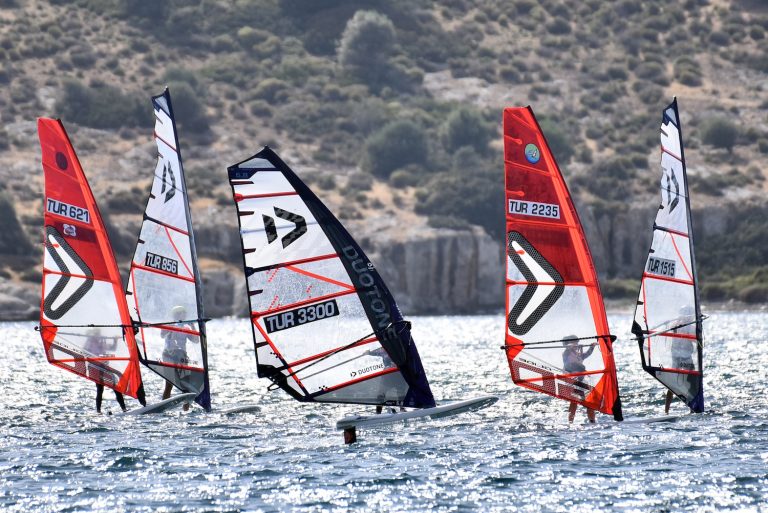 Windsurf Türkiye Şampiyonası MW Phokaia etabında ödüller sahiplerini buldu